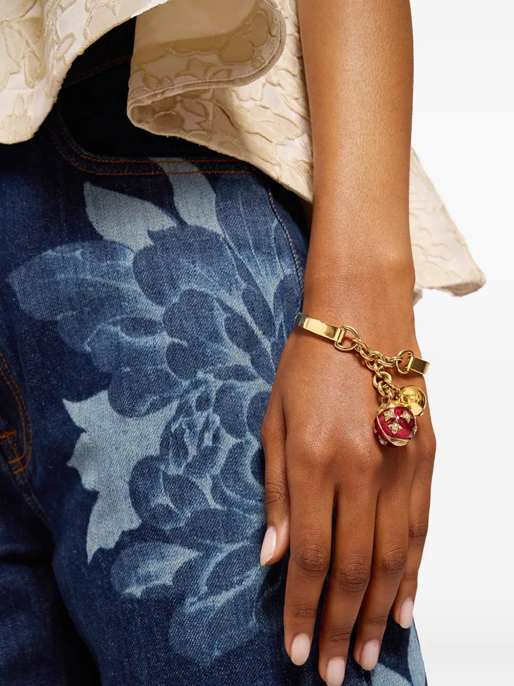 Lady Scarab bangle